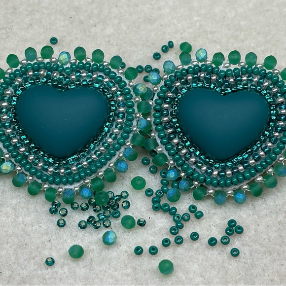 Maker’s Market 918 Jewelry - Elegant Teal Heart Beaded Earrings
